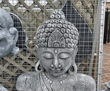 boeddha hang borstbeeld